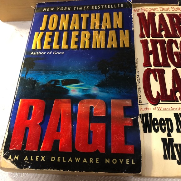 Lot of Vintage Horror/Mystery paper backs - Picture 3 of 10